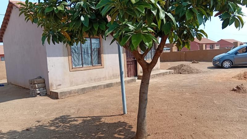 2 Bedroom Property for Sale in Mabopane North West